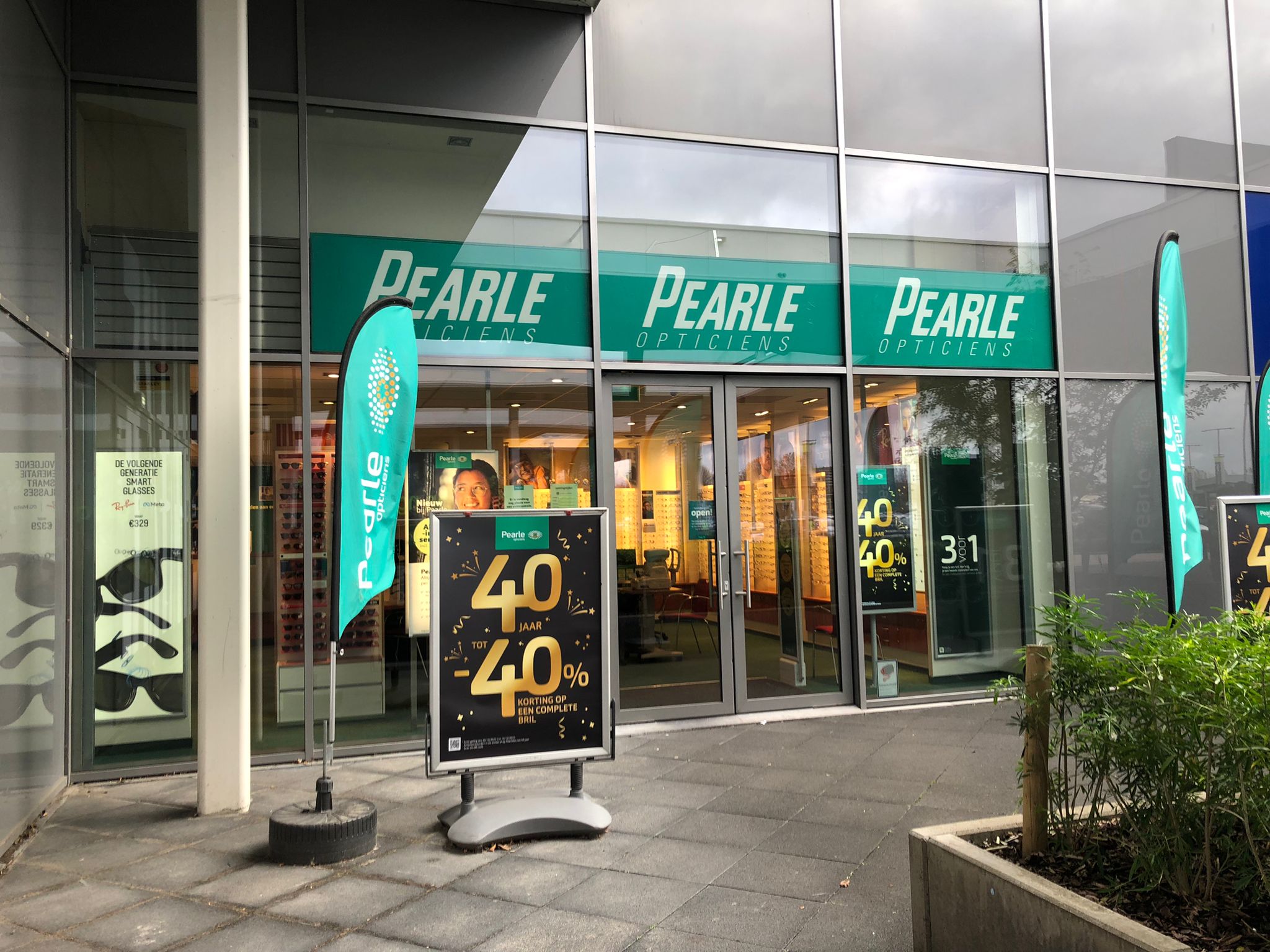 Pearle Opticiens Sint Pieters Leeuw - Shopping Pajot